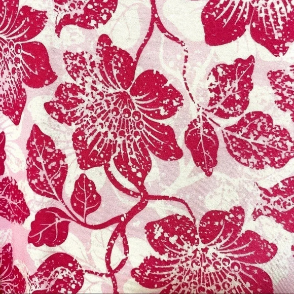 LuLaRoe Irma Pink  Polyester Spandex Tunic Shirt  Women's XXS Flowers - Picture 4 of 6